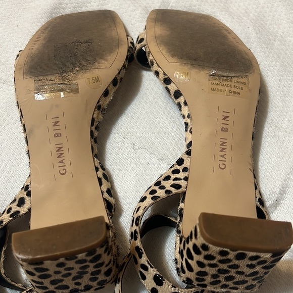 Gianni Bini Leather Cheetah Print Calf Hair Sandals 7 1/2 - Picture 8 of 8